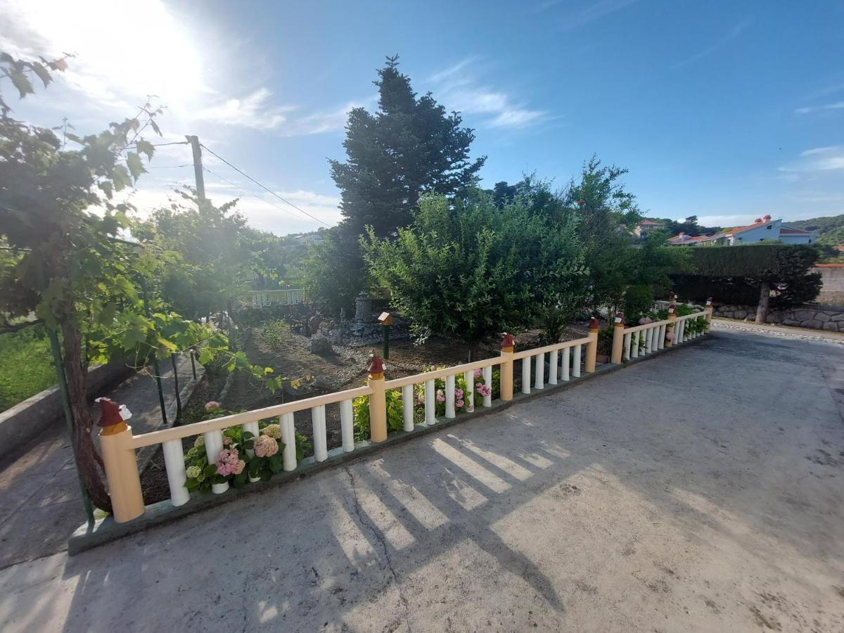 Rooms Marto Rab Exterior foto